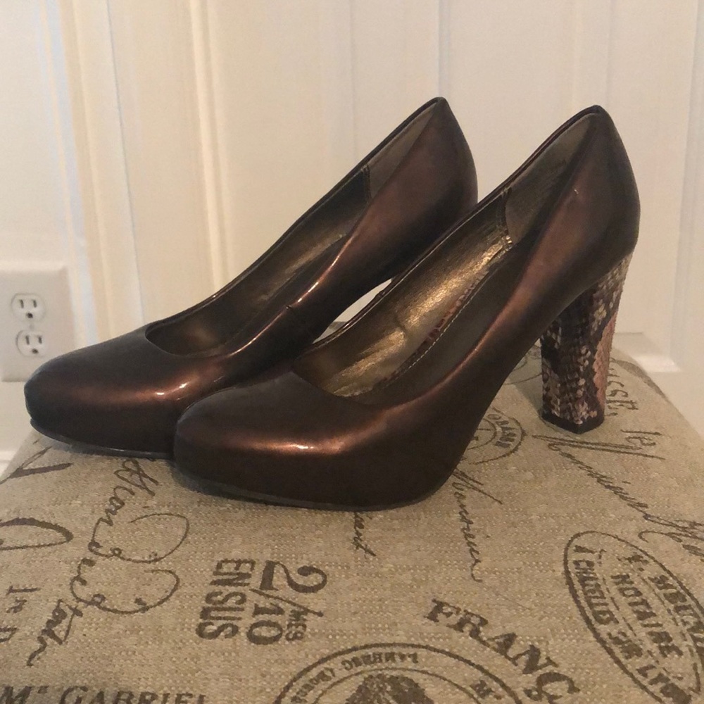 Bandolino heels